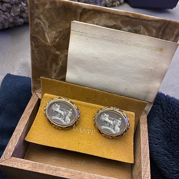 Dante Other - Vintage Dante Cufflinks Cameo Incolay Stone NIB